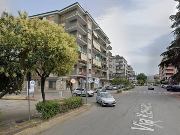 appartamento in vendita a Rende in zona Roges