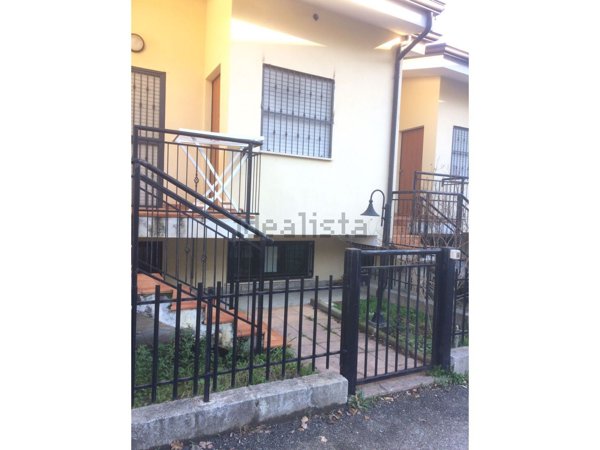 appartamento in vendita a Rende in zona Quattromiglia