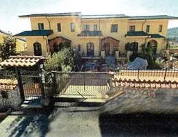 casa indipendente in vendita a Rende in zona Surdo