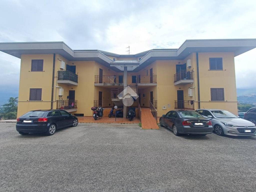 appartamento in vendita a Rende in zona Arcavacata