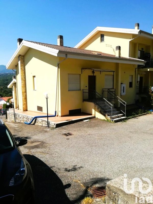 casa indipendente in vendita a Rende in zona Surdo