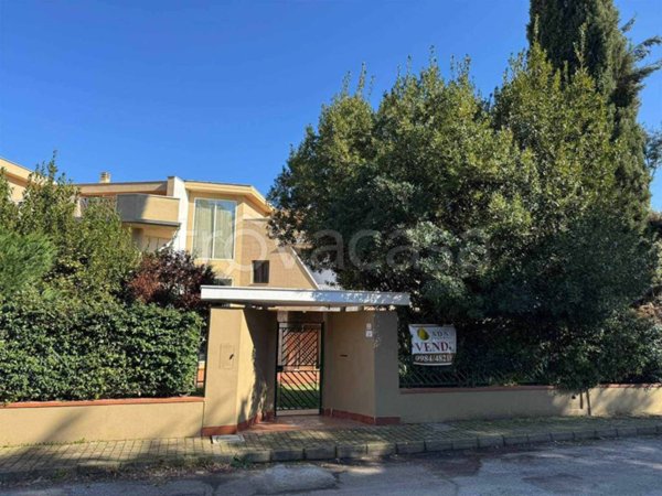 casa indipendente in vendita a Rende