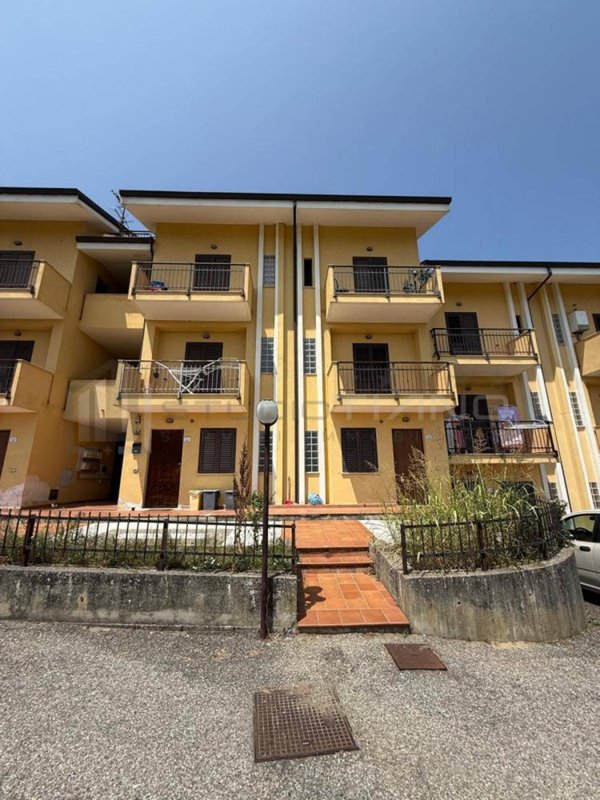 appartamento in vendita a Rende in zona Arcavacata