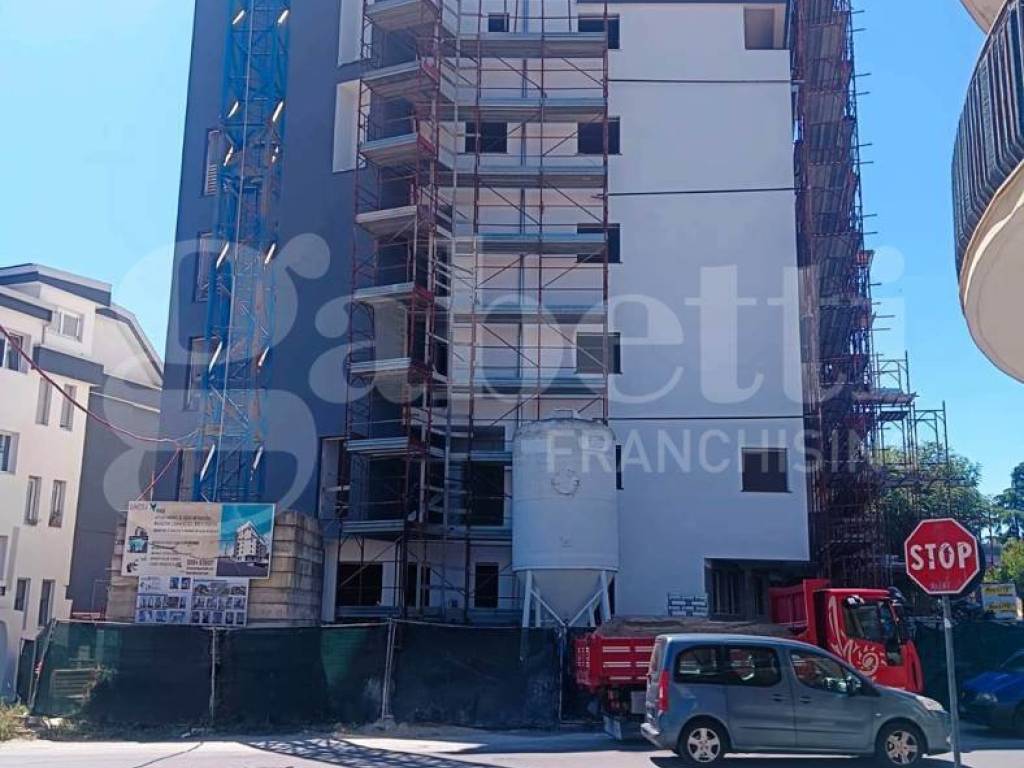 appartamento in vendita a Rende in zona Roges