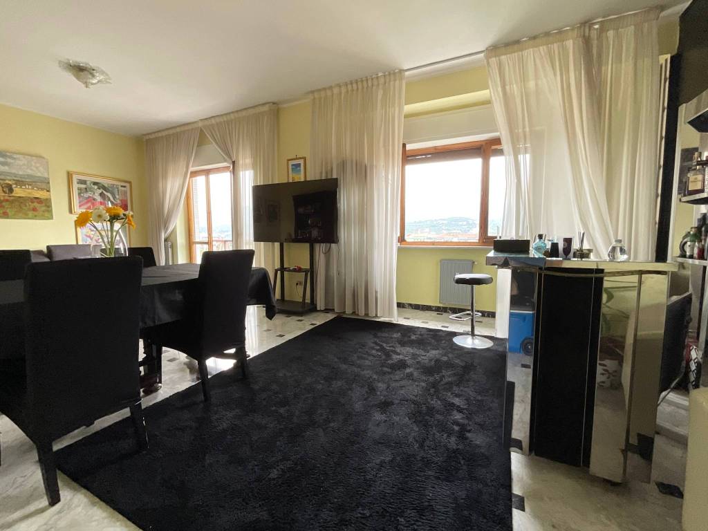 appartamento in vendita a Rende in zona Roges