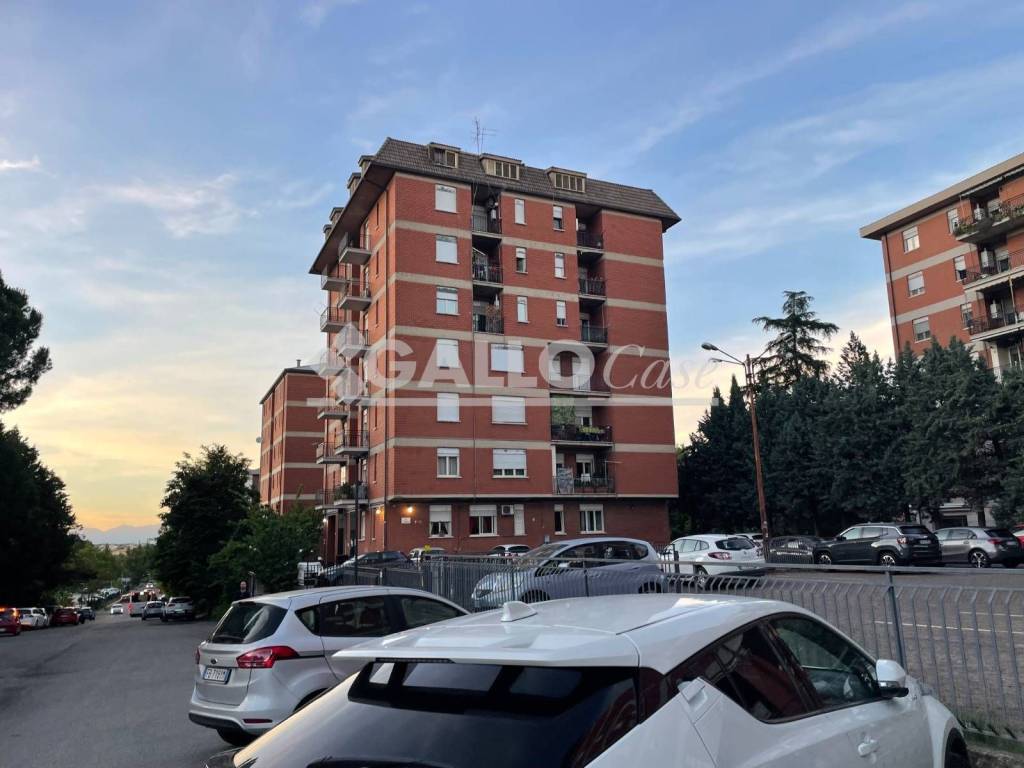 appartamento in vendita a Rende in zona Roges