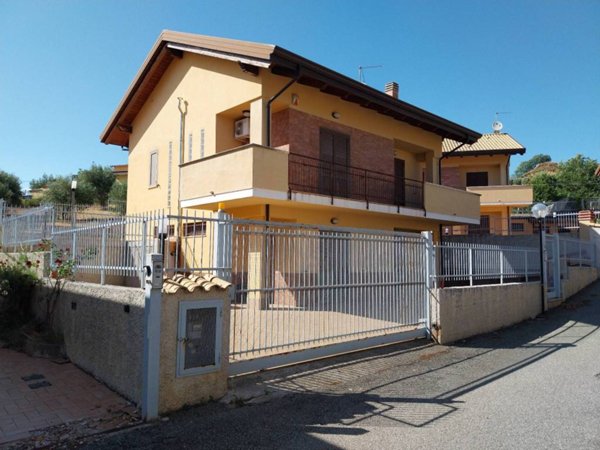 casa indipendente in vendita a Rende in zona Santo Stefano