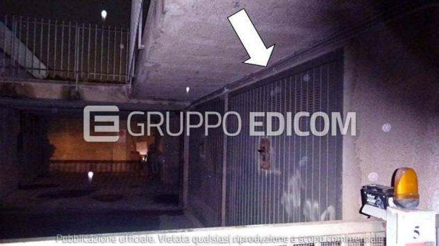 locale di sgombero in vendita a Rende