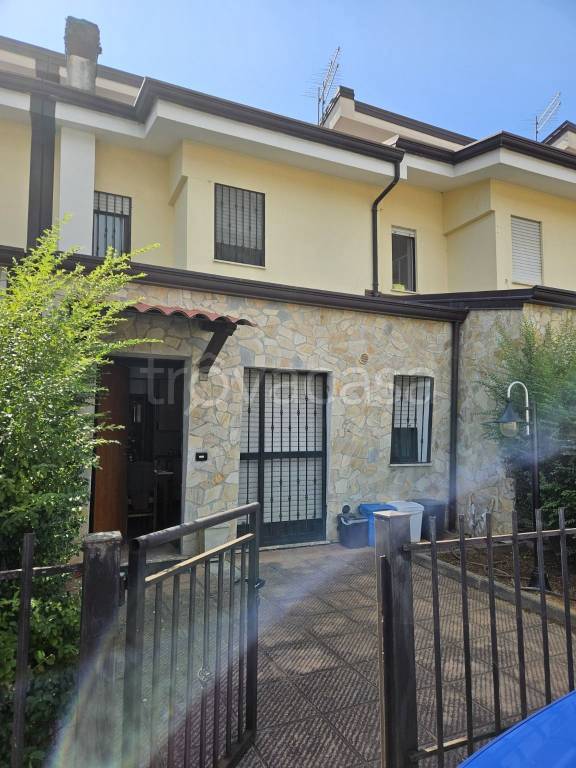 casa indipendente in vendita a Rende in zona Quattromiglia