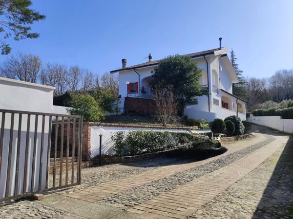 casa indipendente in vendita a Rende