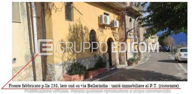 negozio in vendita a Rende