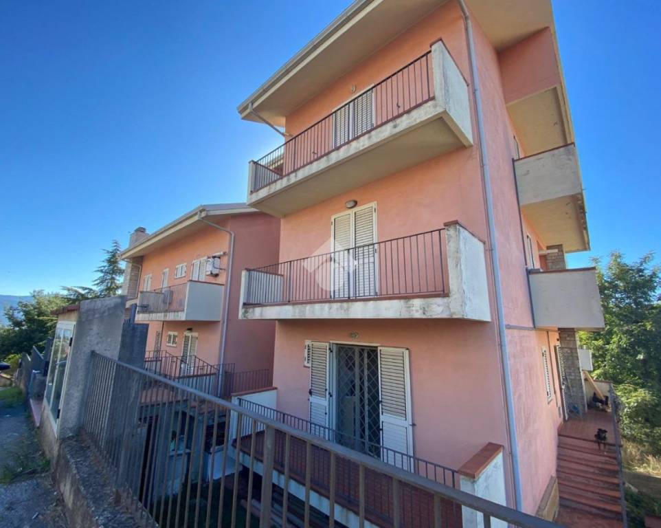 appartamento in vendita a Rende in zona Arcavacata