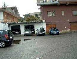locale commerciale in vendita a Rende