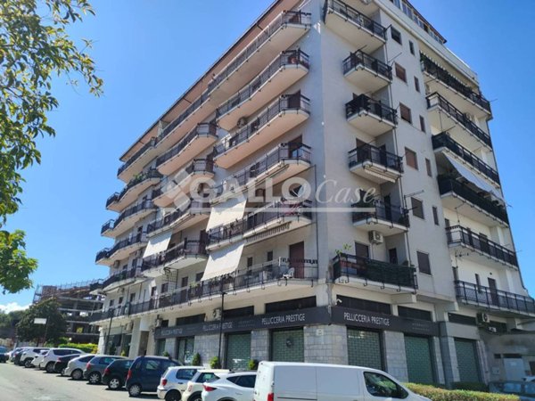 appartamento in vendita a Rende in zona Roges