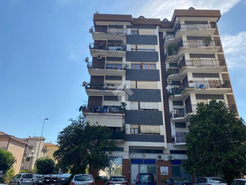 appartamento in vendita a Rende in zona Roges