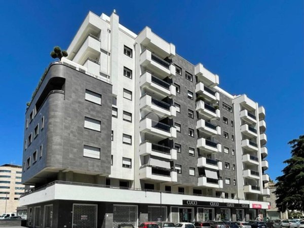 appartamento in vendita a Rende in zona Roges