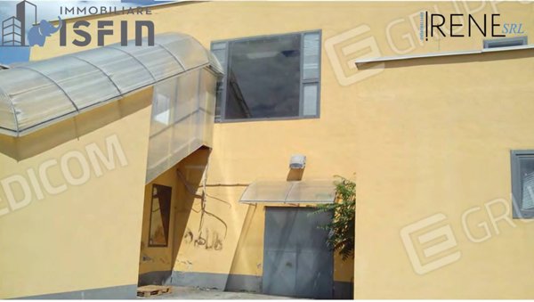 capannone in vendita a Rende