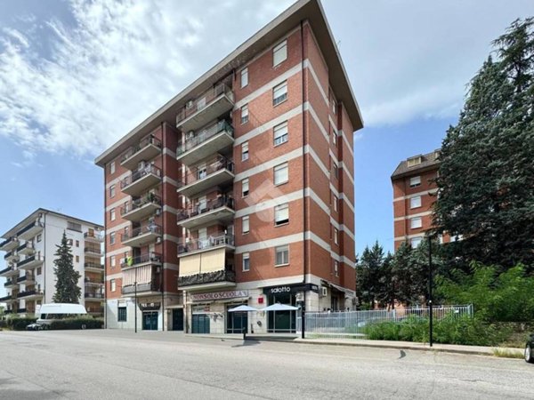 appartamento in vendita a Rende in zona Roges
