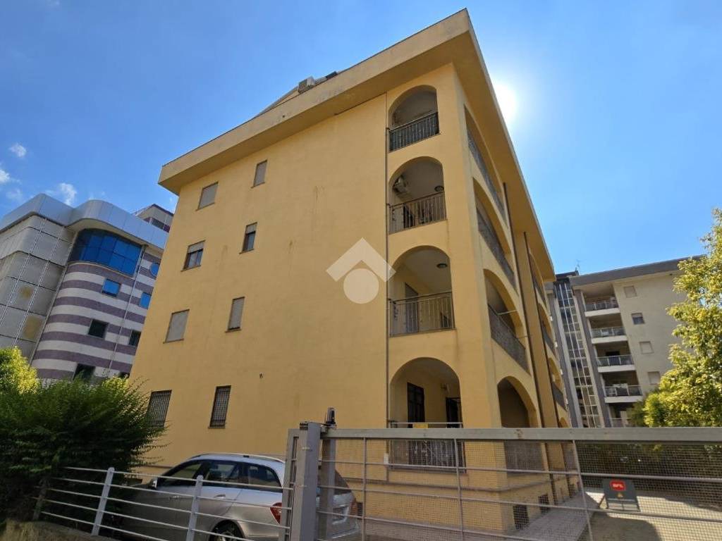 appartamento in vendita a Rende in zona Quattromiglia