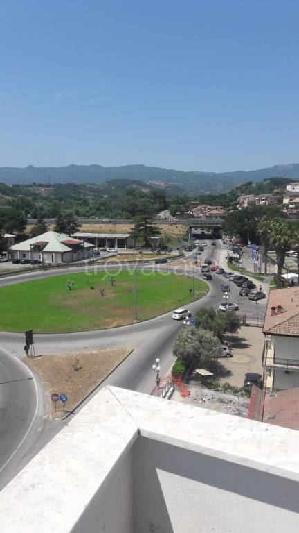 appartamento in vendita a Rende in zona Quattromiglia