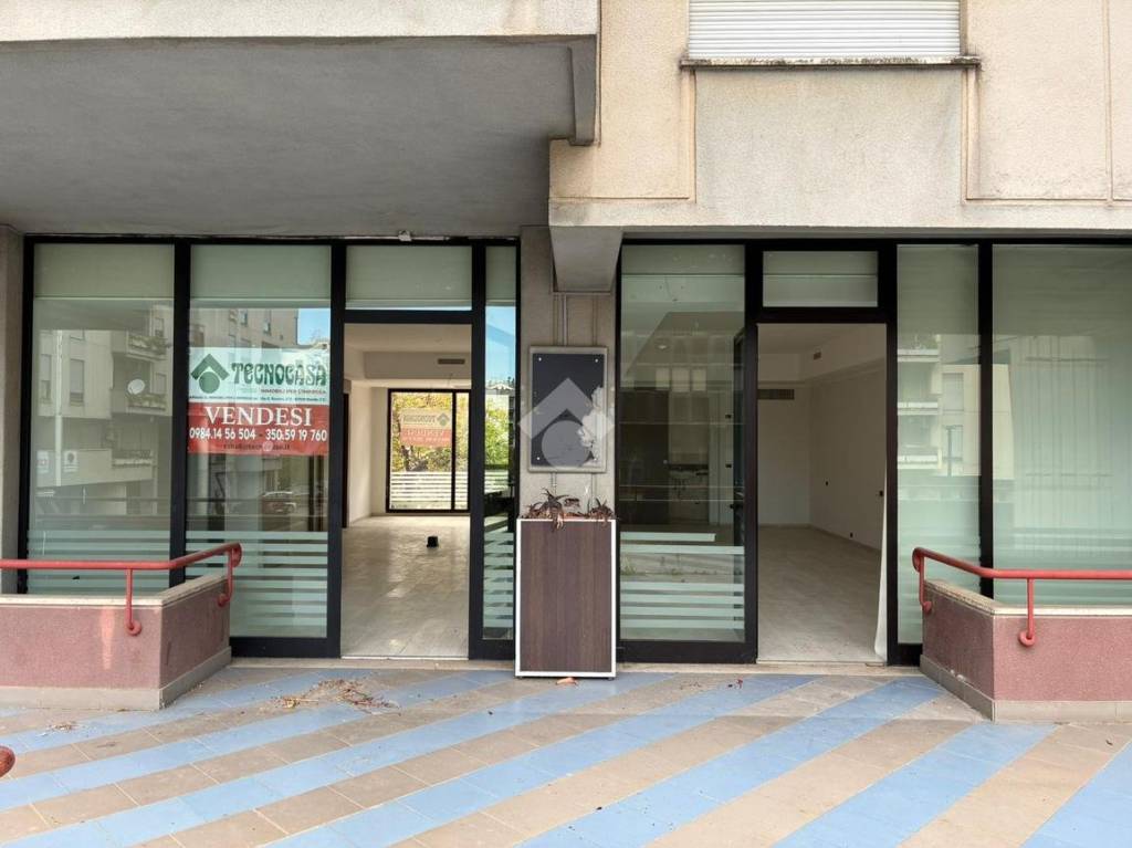 appartamento in vendita a Rende in zona Roges