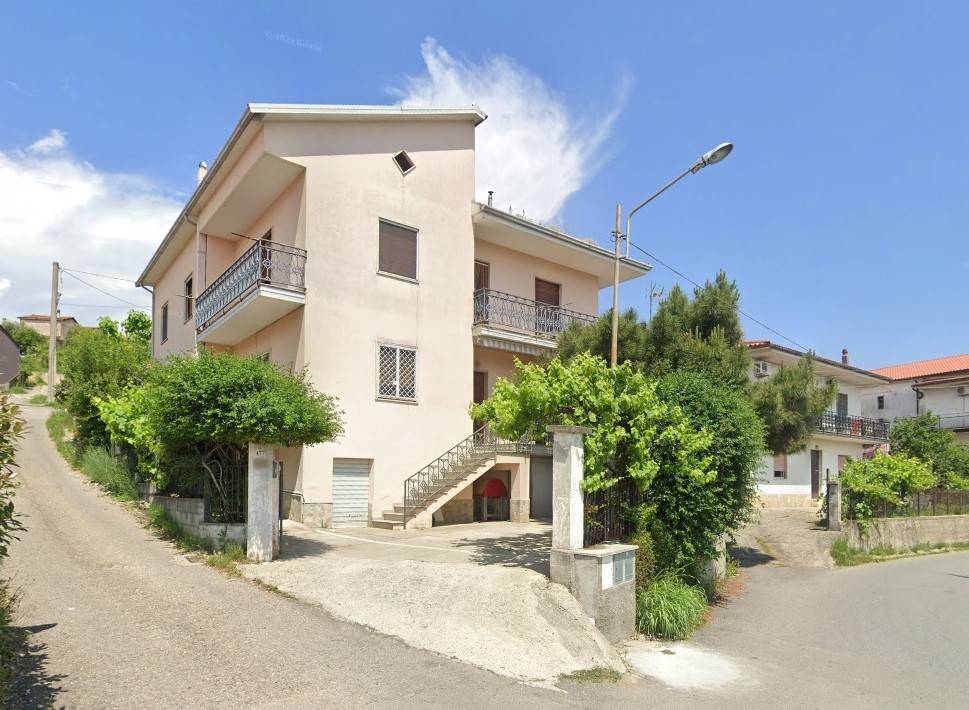 appartamento in vendita a Rende in zona Quattromiglia