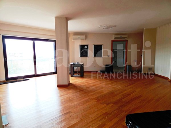appartamento in vendita a Rende in zona Roges