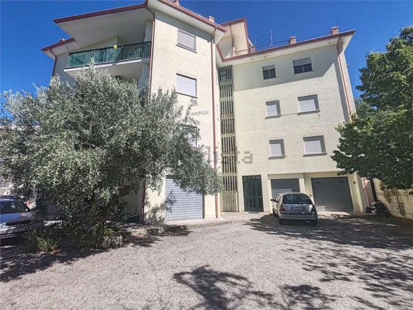 appartamento in vendita a Rende in zona Arcavacata