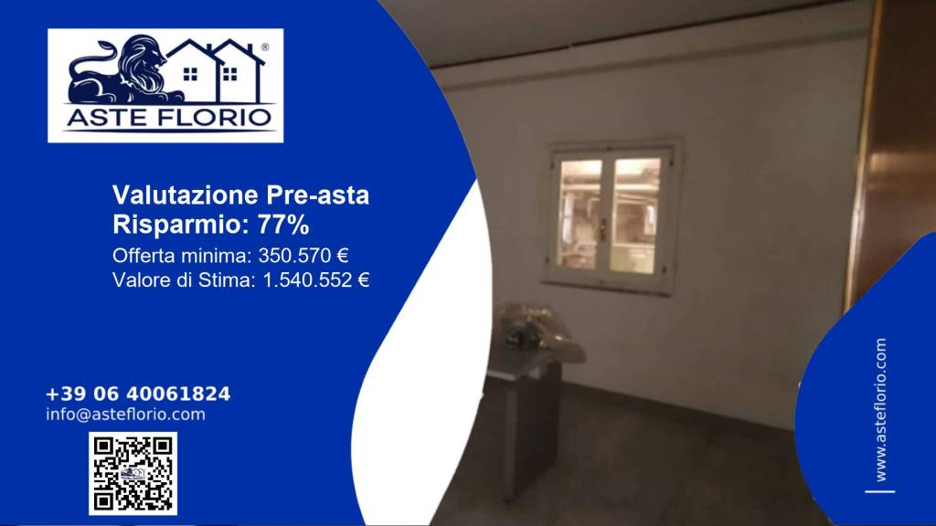 locale commerciale in vendita a Rende