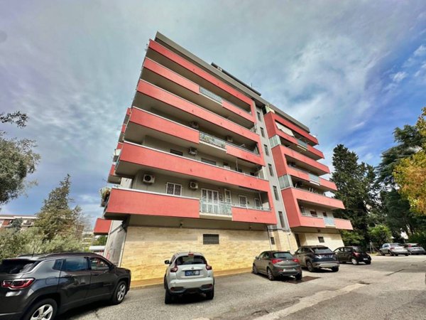 appartamento in vendita a Rende in zona Roges
