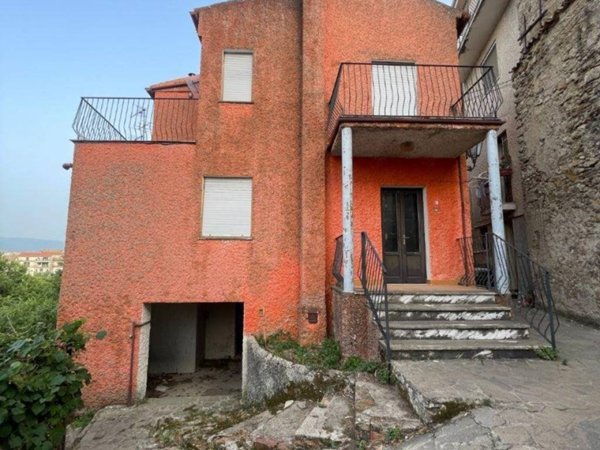 casa indipendente in vendita a Rende