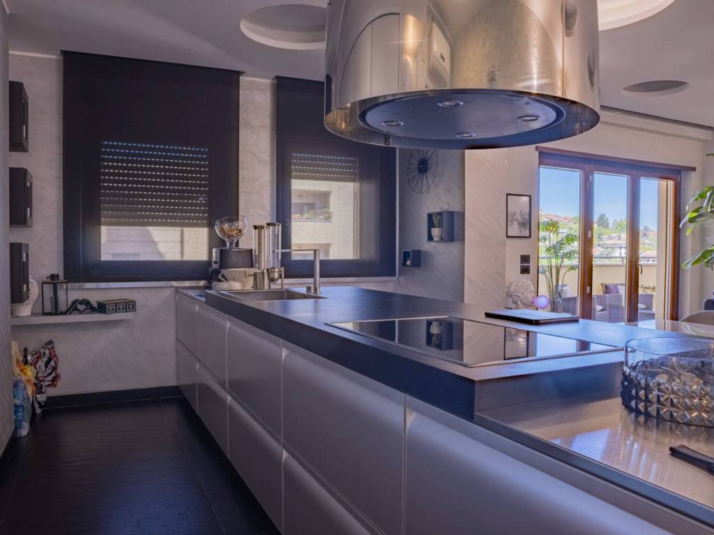 appartamento in vendita a Rende in zona Roges