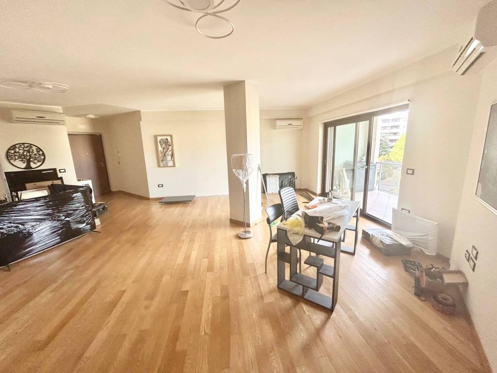 appartamento in vendita a Rende in zona Roges