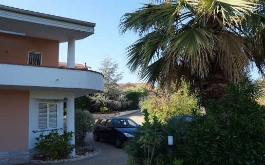 casa indipendente in vendita a Rende in zona Roges