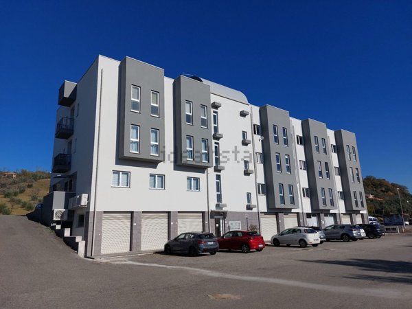 appartamento in vendita a Rende in zona Quattromiglia