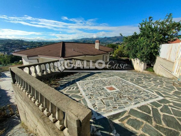 casa indipendente in vendita a Rende in zona Quattromiglia