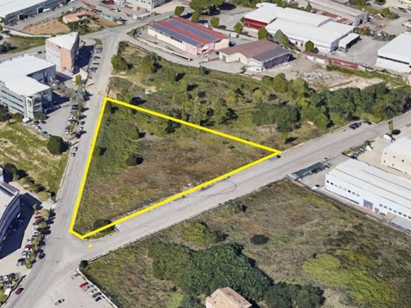 terreno agricolo in vendita a Rende in zona Quattromiglia