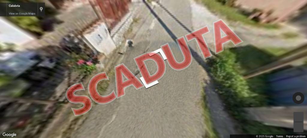 locale di sgombero in vendita a Rende