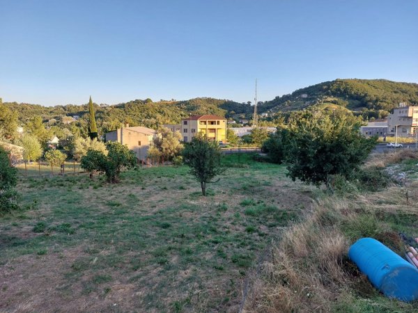 terreno edificabile in vendita a Rende in zona Quattromiglia