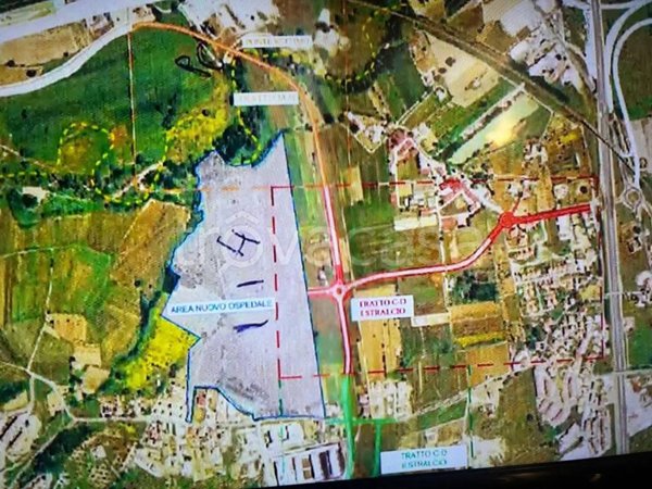 terreno agricolo in vendita a Rende in zona Quattromiglia