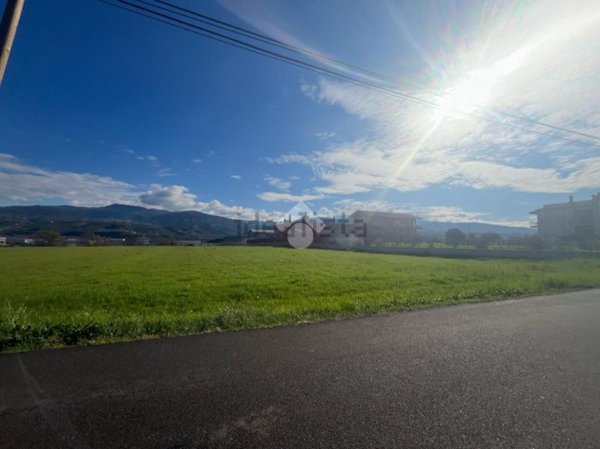 terreno industriale in vendita a Rende
