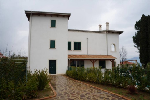 appartamento in vendita a Rende in zona Quattromiglia