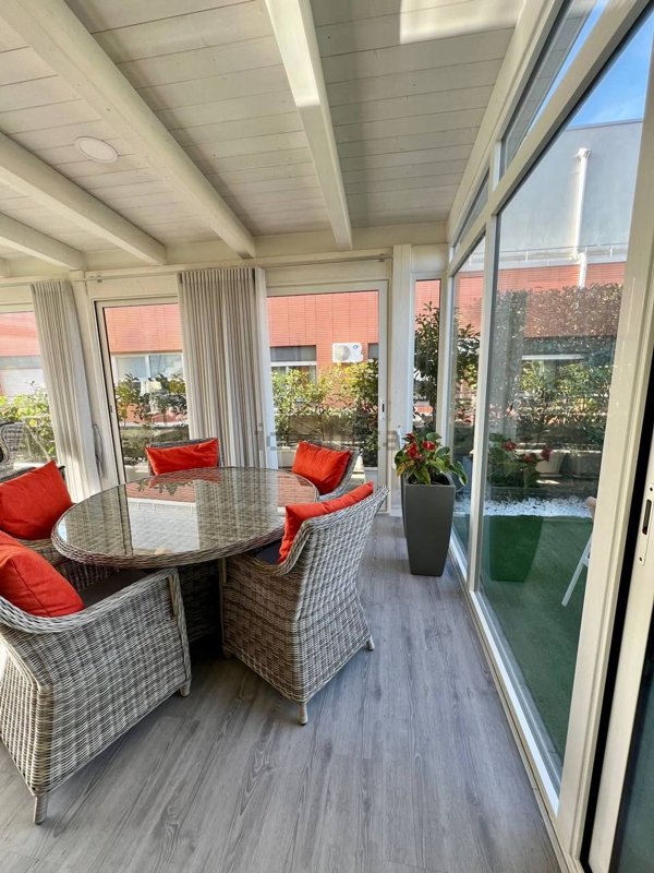 appartamento in vendita a Rende in zona Quattromiglia