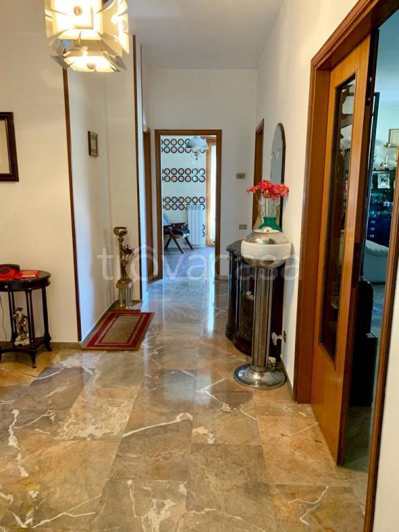 appartamento in vendita a Rende in zona Roges