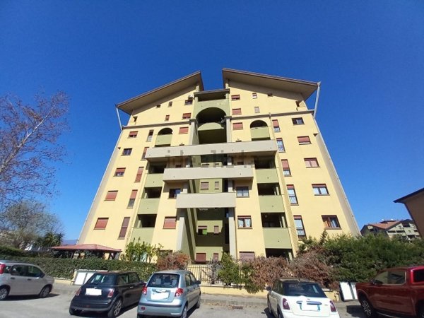 appartamento in vendita a Rende in zona Quattromiglia