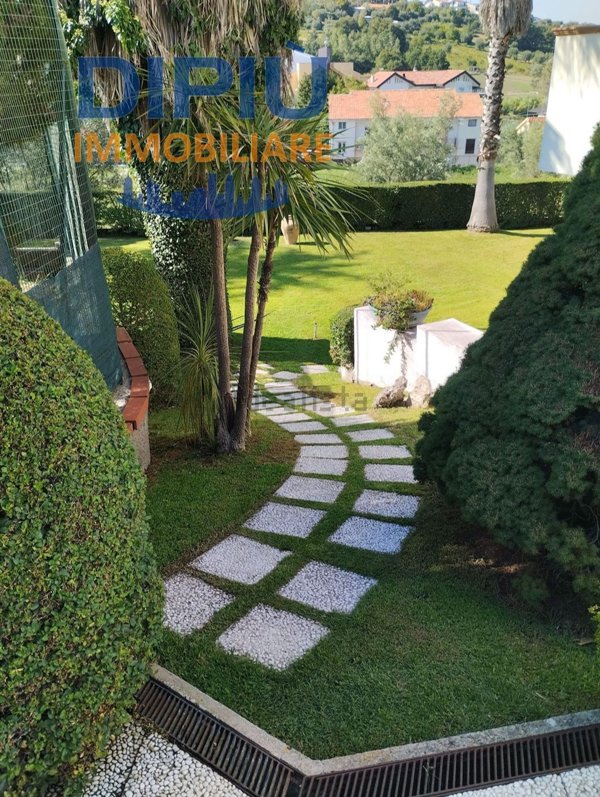 casa indipendente in vendita a Rende