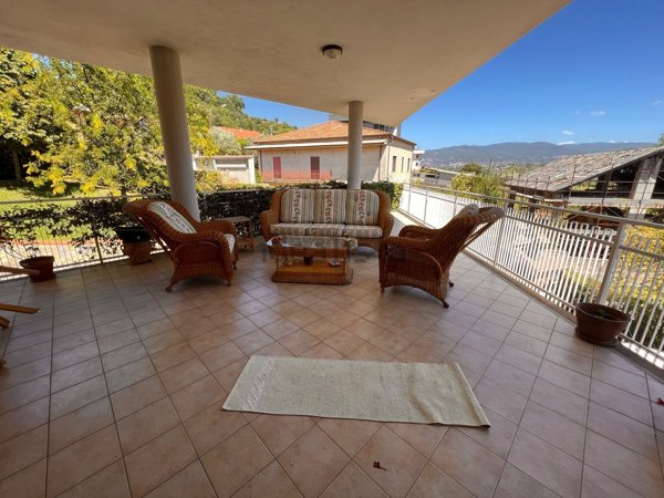 casa indipendente in vendita a Rende in zona Surdo