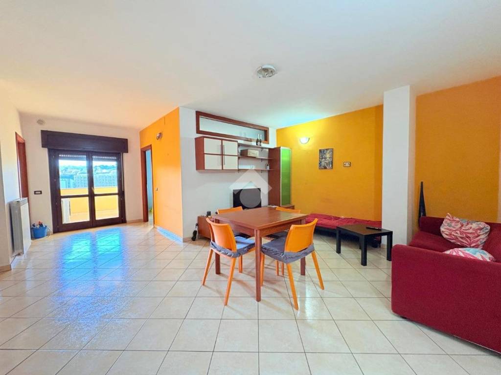 appartamento in vendita a Rende in zona Quattromiglia