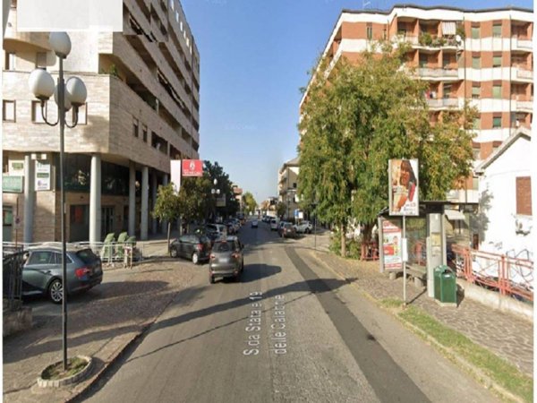 negozio in vendita a Rende in zona Quattromiglia