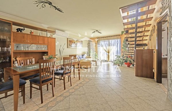 appartamento in vendita a Rende in zona Santo Stefano